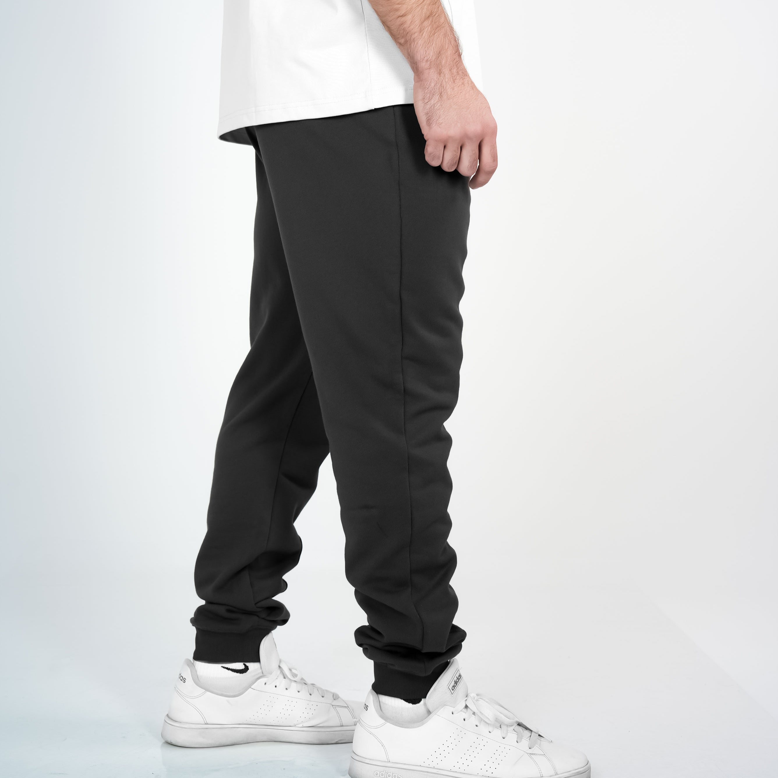 Rooted Sweat Pant | Shadow Black