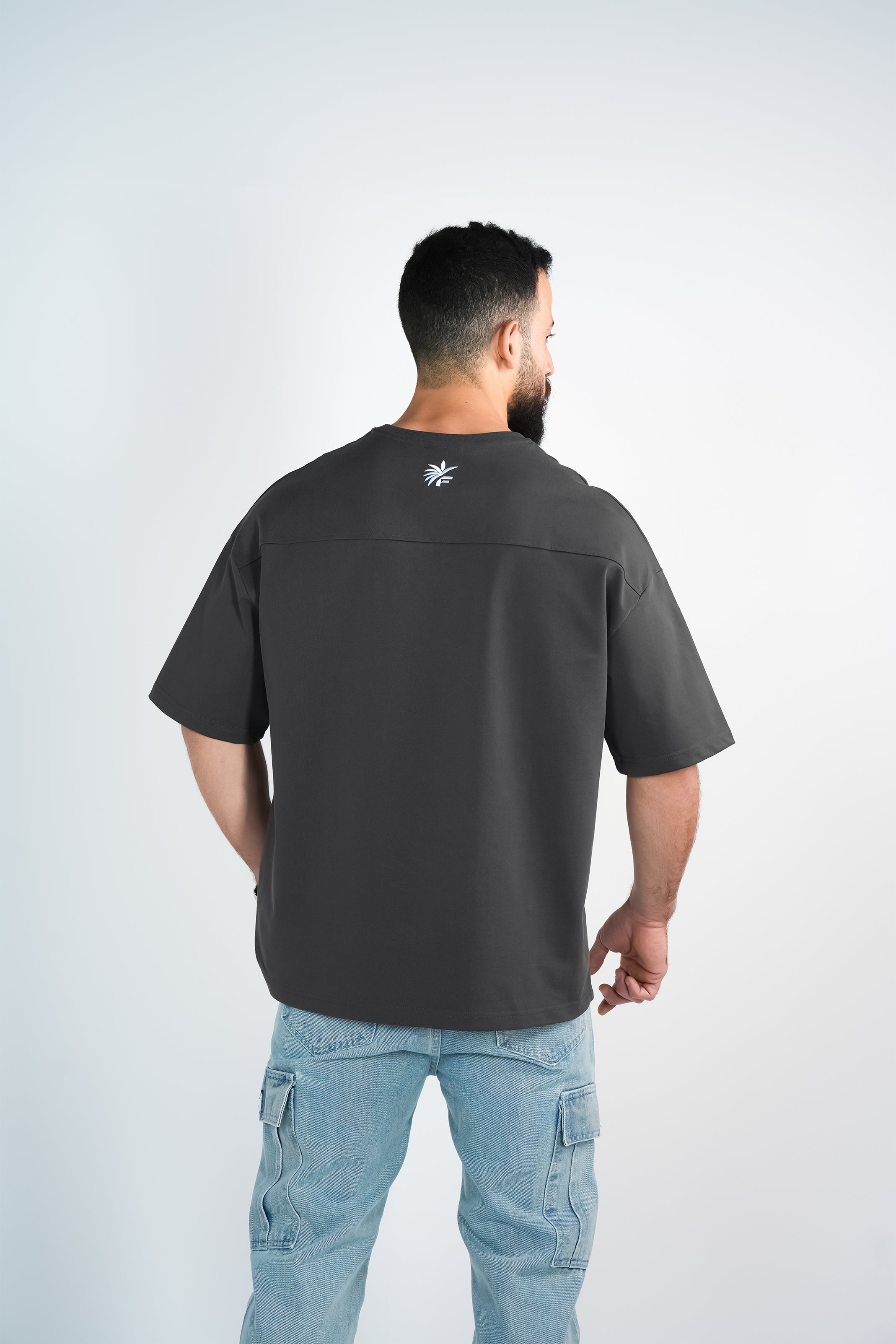 Rooted Oversized Tee | Graphite Gray