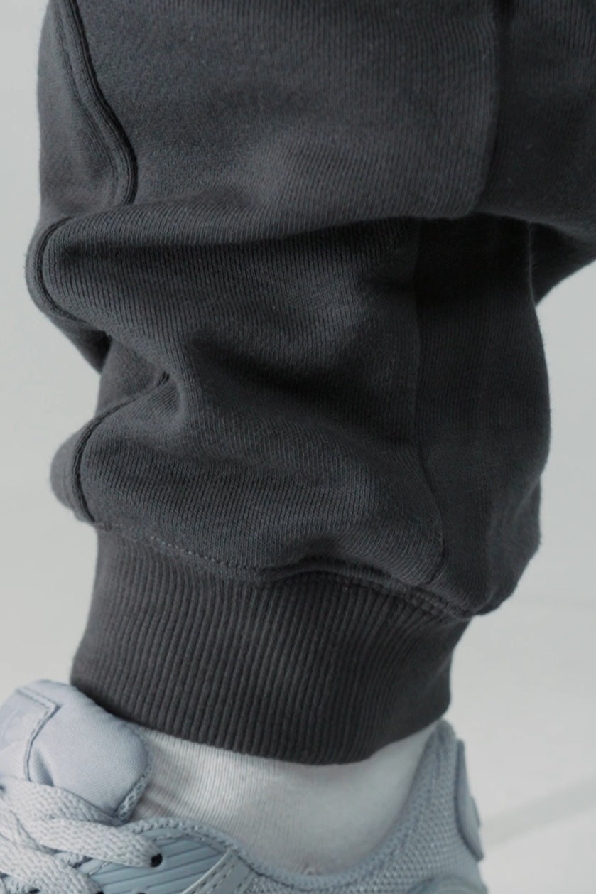 Rooted Sweat Pant | Shadow Black