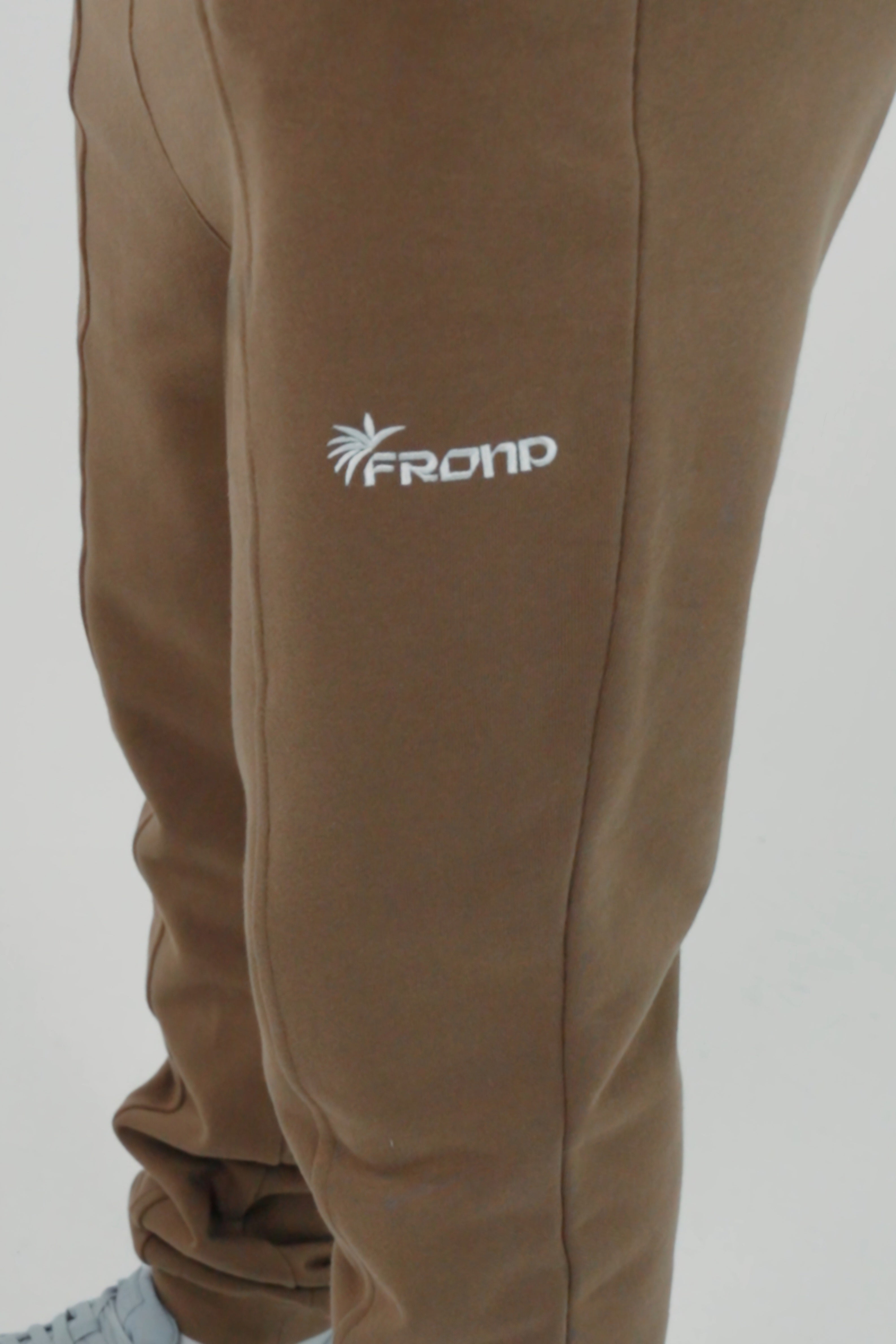 Rooted Sweat Pant | Mocha Brown